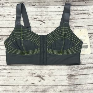 Fabletics Ines Low Impact Sports Bra Green Stitching on Dark Gray XS Cup A (32)